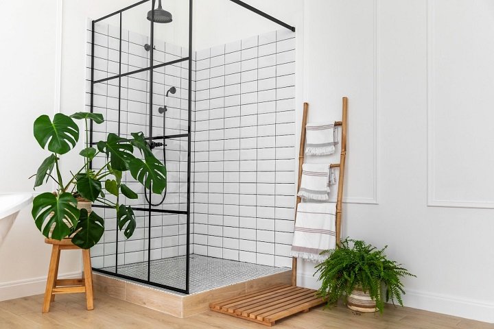 The Benefits Of Investing In Sliding Glass Shower Doors